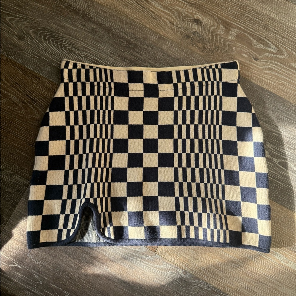 Checkered navy and cream knit skirt